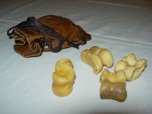 Knucklebones thumbnail